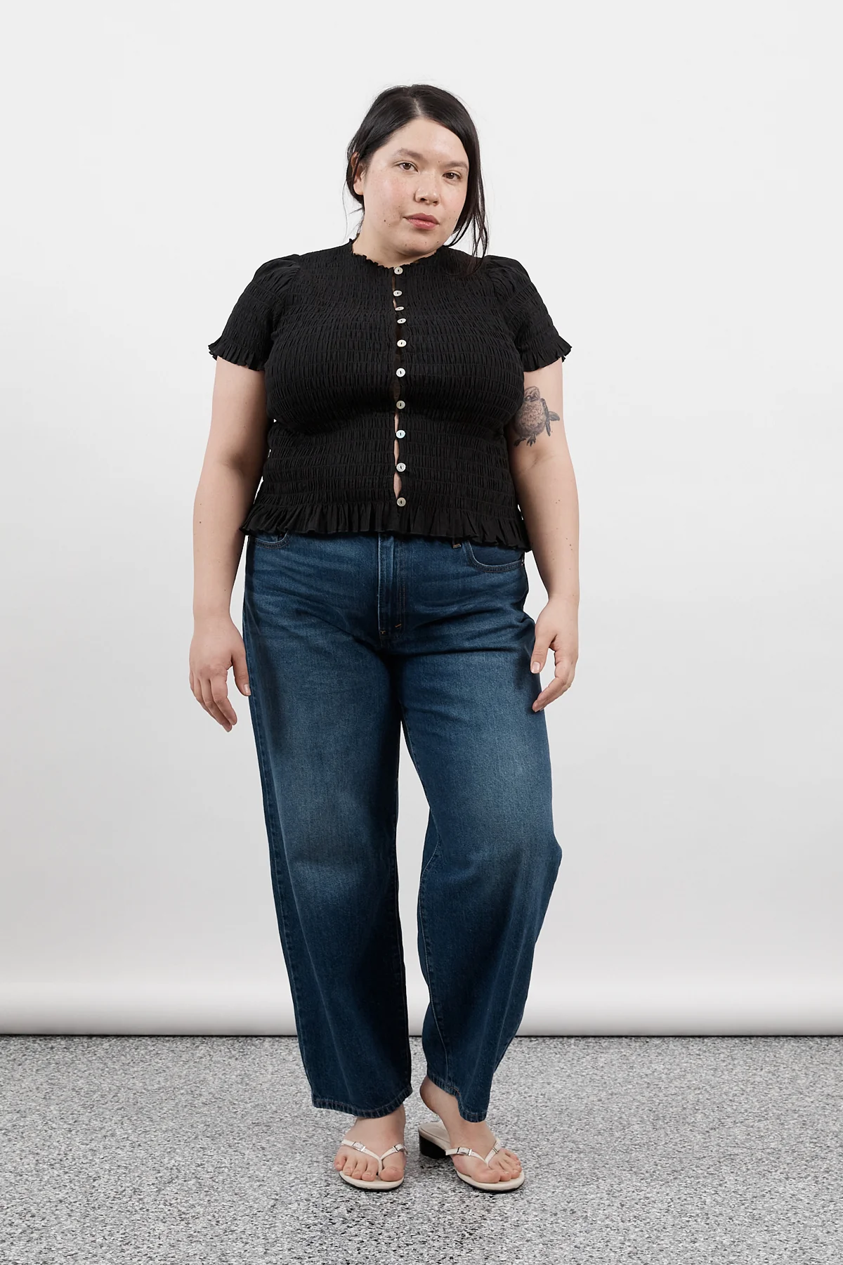 Black Ruched Button Tee - Image 7