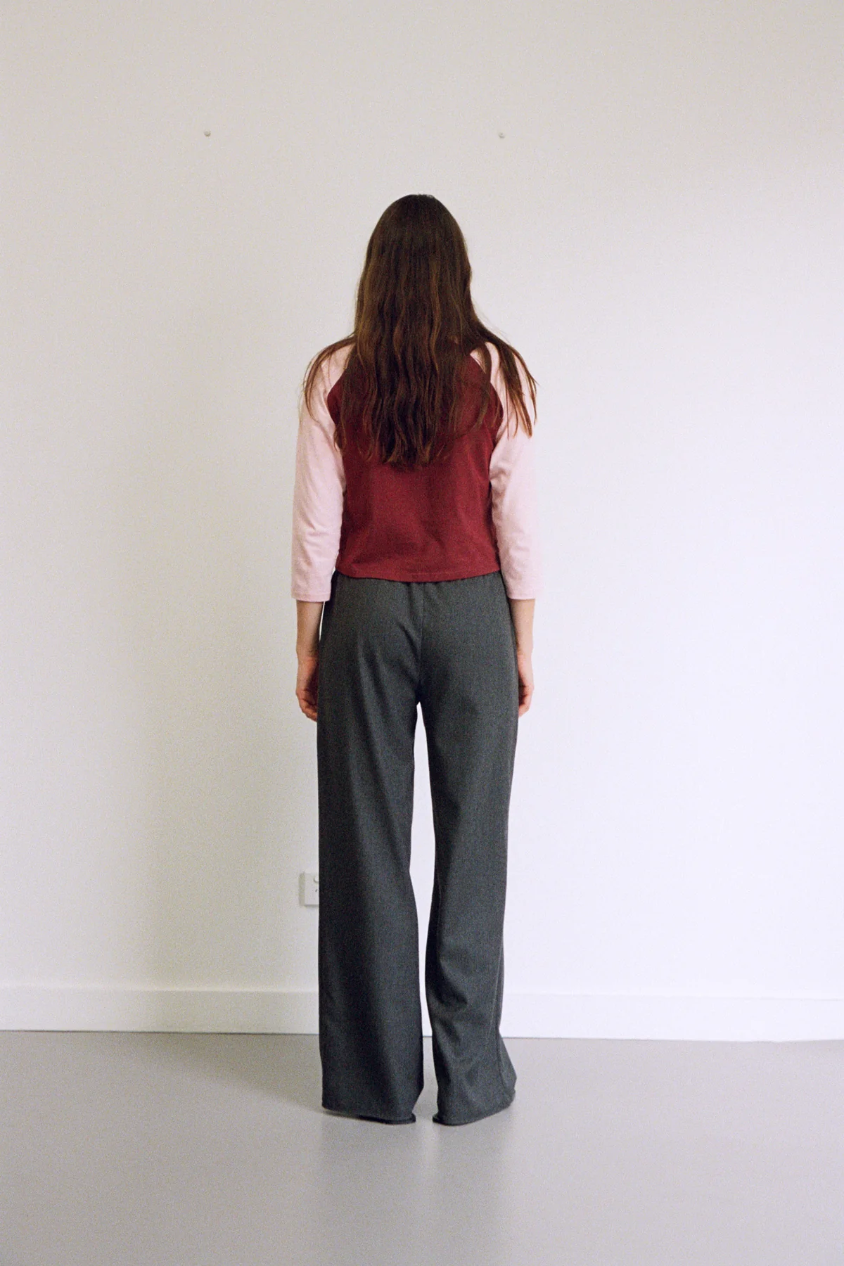 Charcoal Elastic Wool Pant [final sale] - Image 4