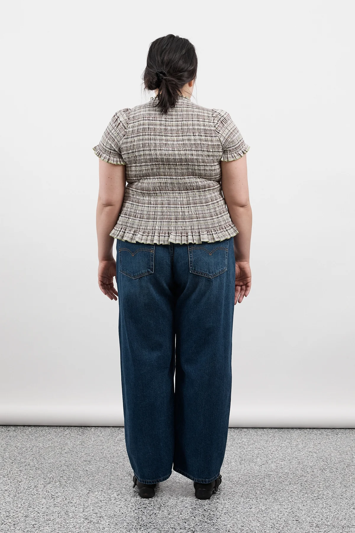 Honeydew Plaid Ruched Tee - Image 11