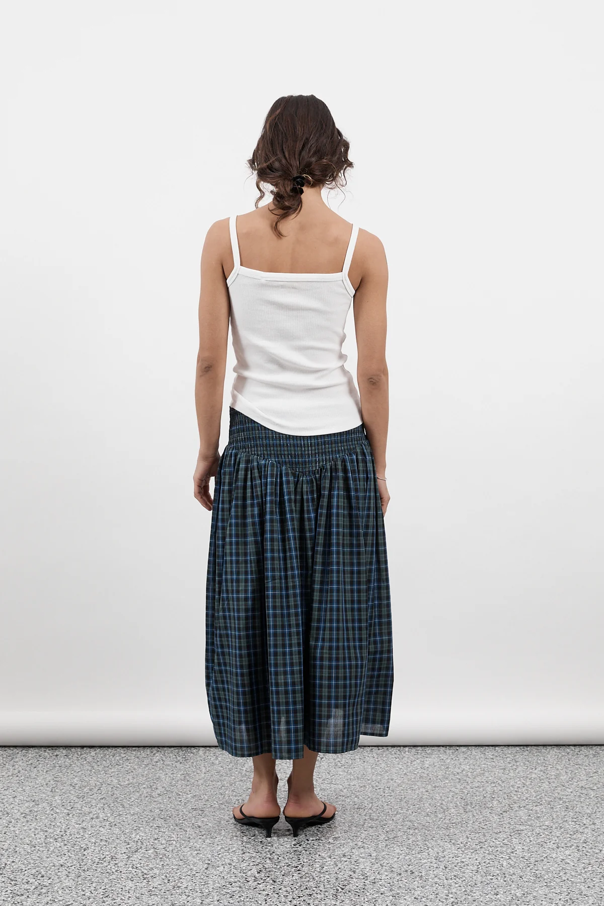 Navy Plaid Ruched Midi Skirt - Image 10
