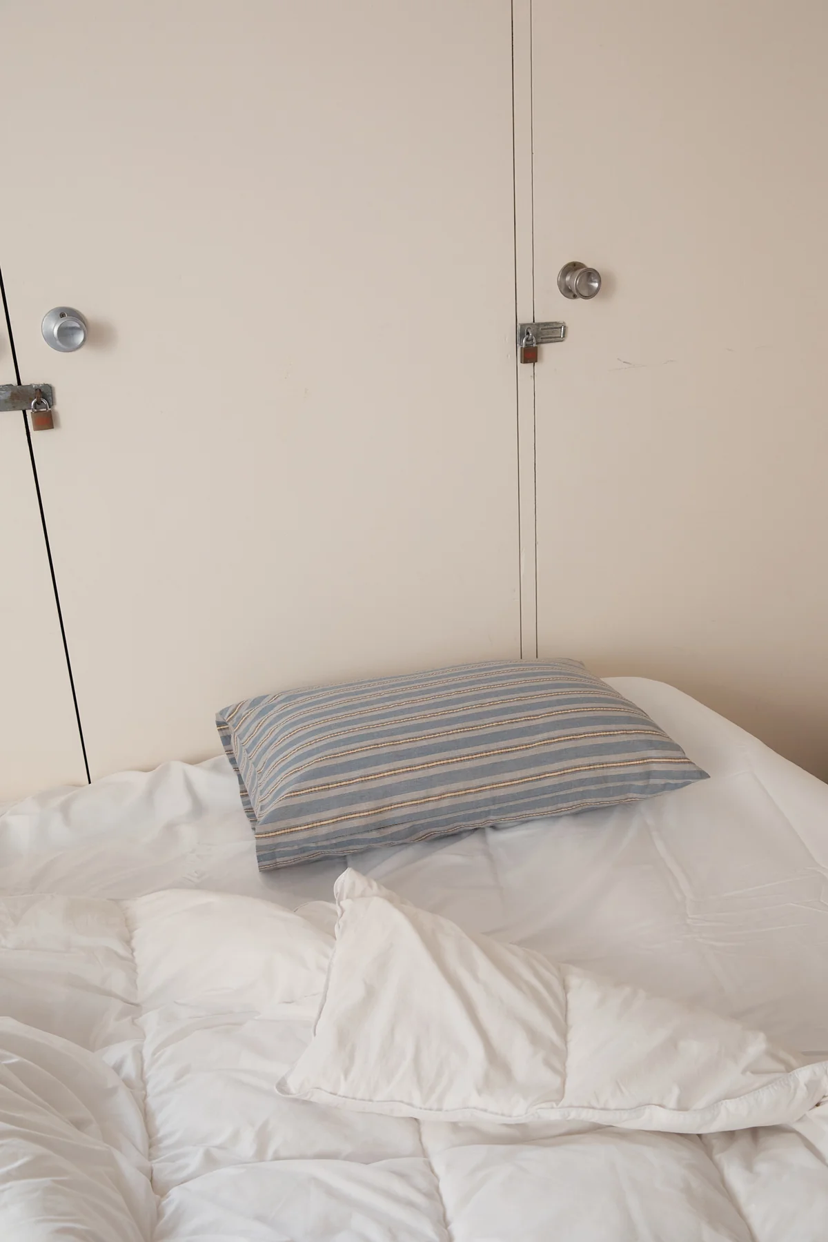 Cotton Pillowcase Pair - Image 3