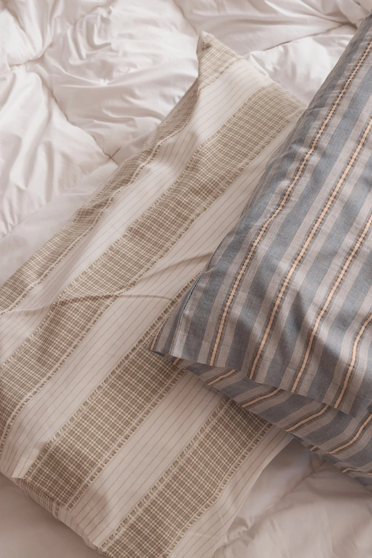 Cotton Pillowcase Pair - Image 9