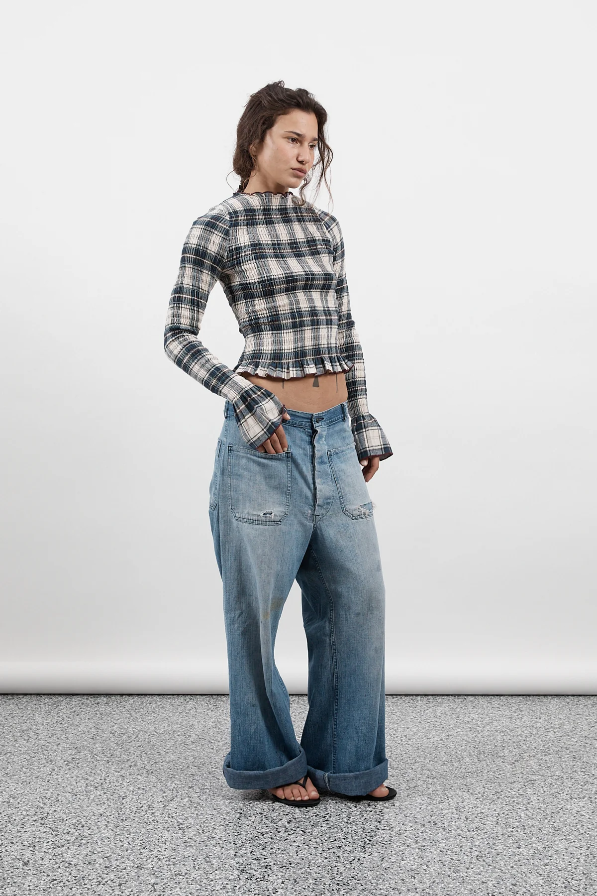 Salt Plaid Ruched Longsleeve - Image 10
