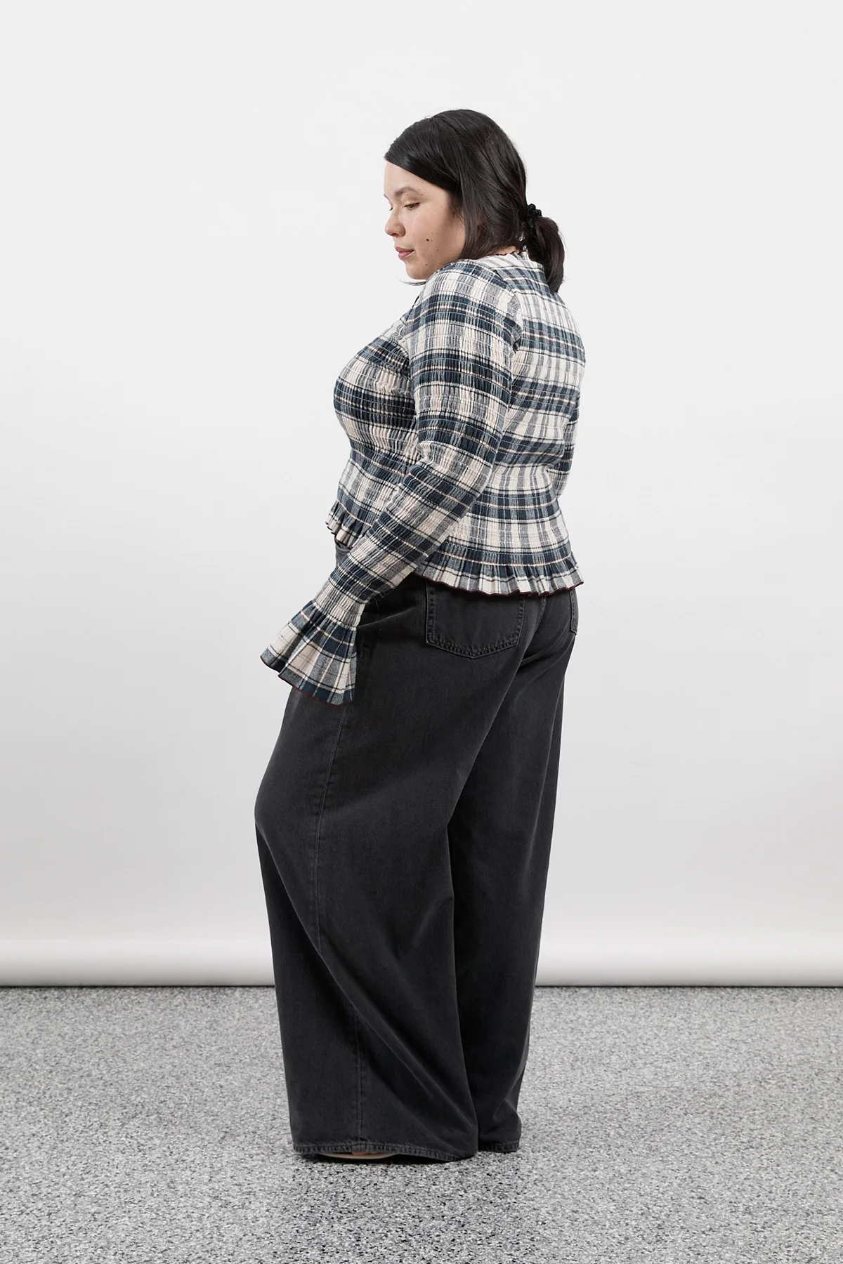 Salt Plaid Ruched Longsleeve - Image 14