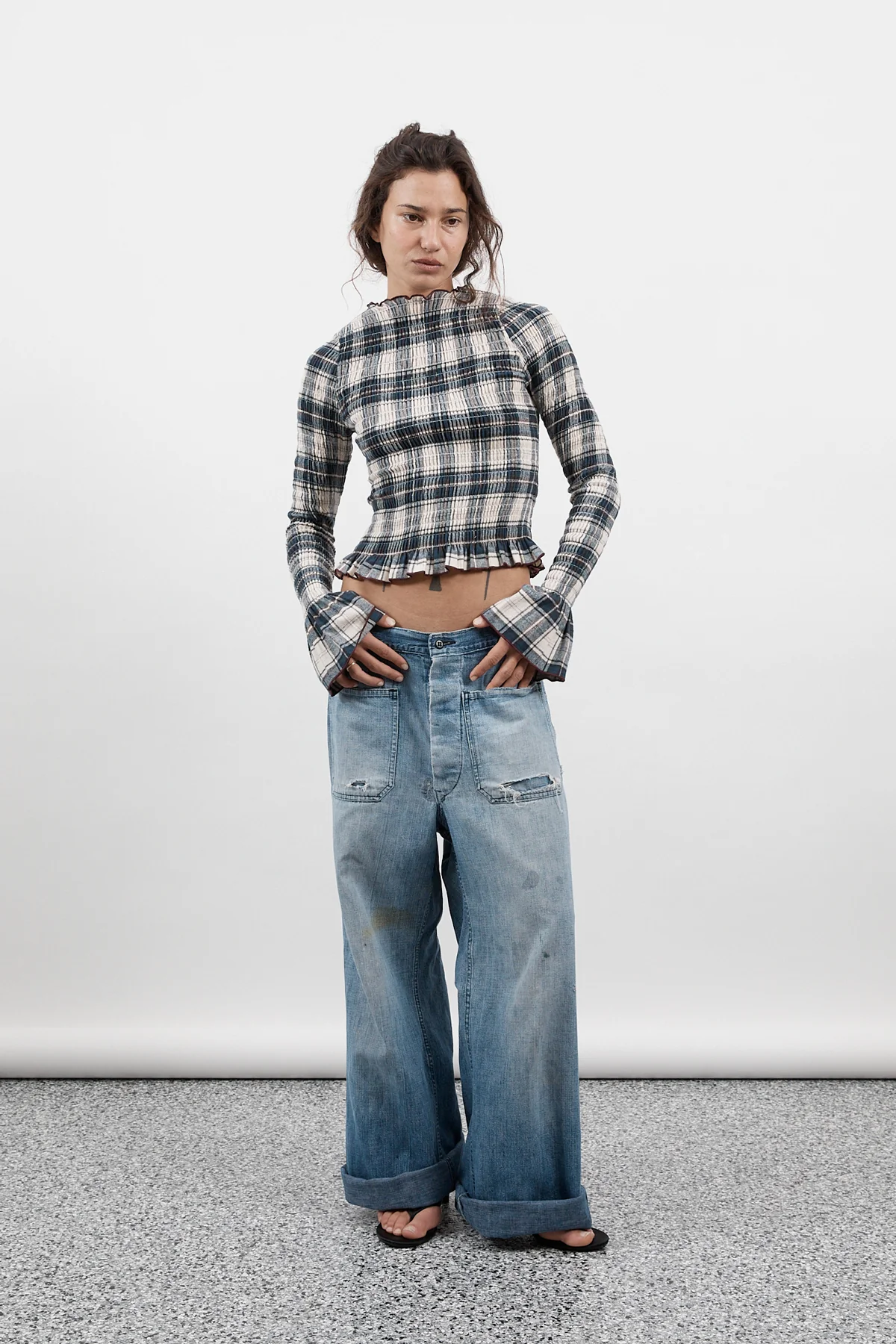 Salt Plaid Ruched Longsleeve - Image 9